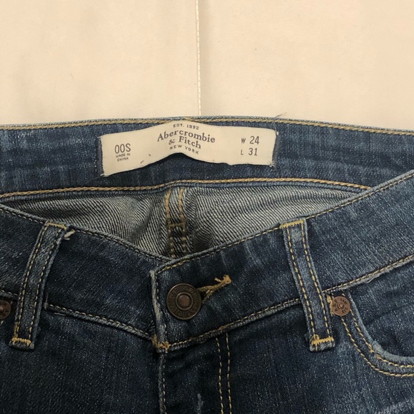 Abercrombie Women’s Flared Blue Jeans 👖Vintage Y2K EUC Size 00S - Picture 4 of 7